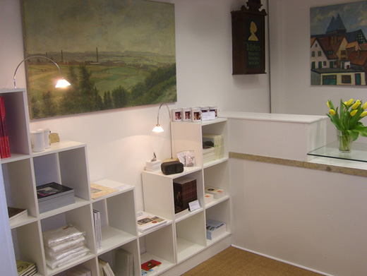 museums shop